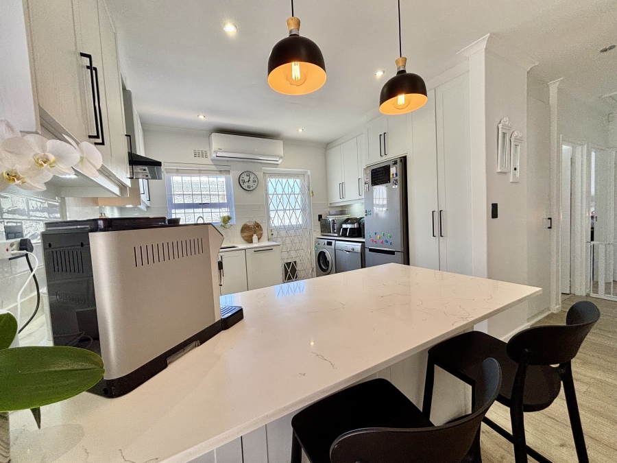 3 Bedroom Property for Sale in Sunningdale Western Cape